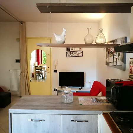 Apartment Mono *