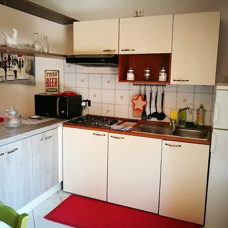Apartment Mono *